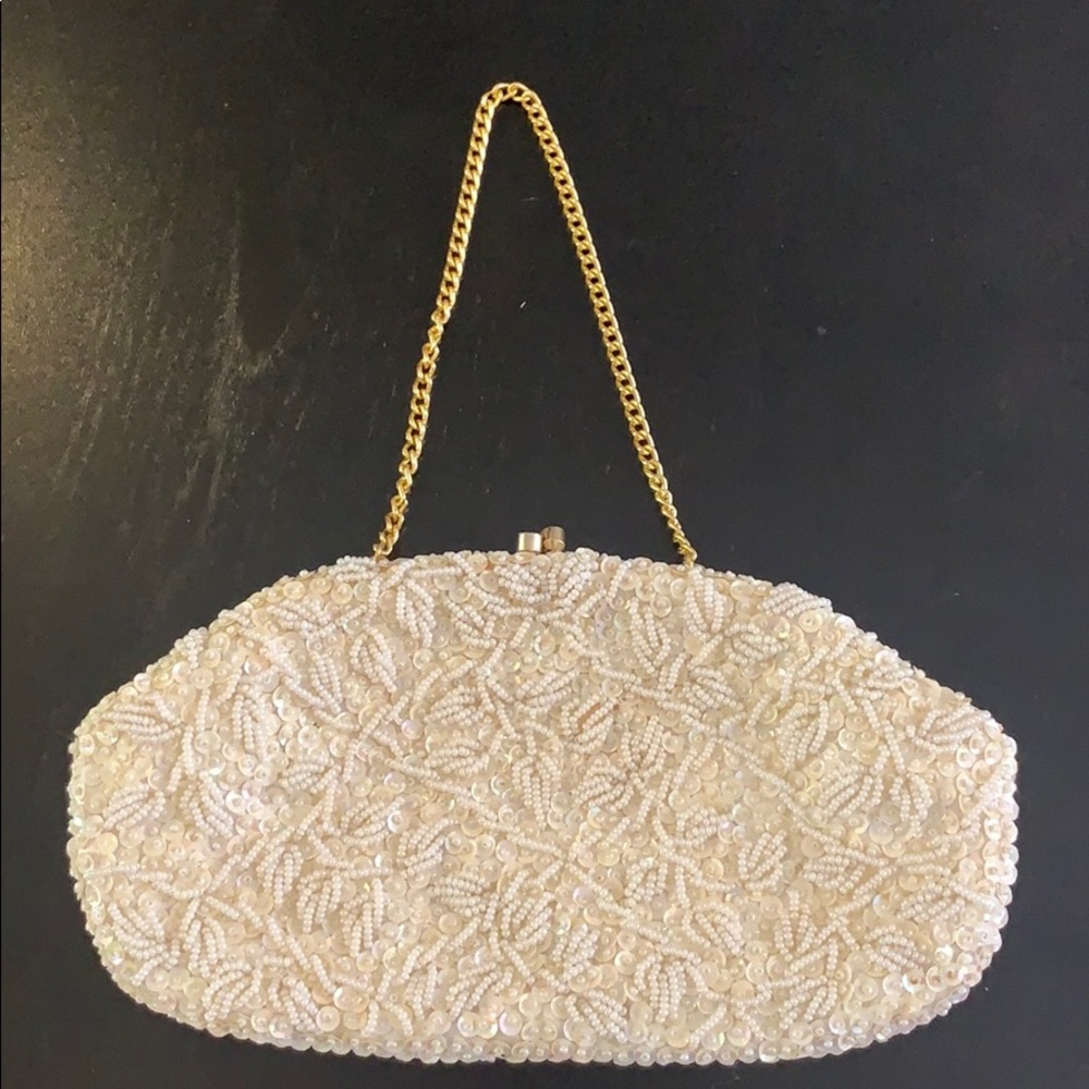 Vintage beaded Clutch with gold chain.